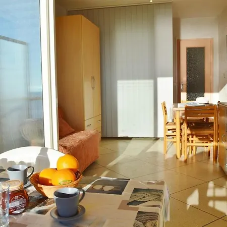 Lv280-c303 4 Couchages Le Lavandou Apartment *